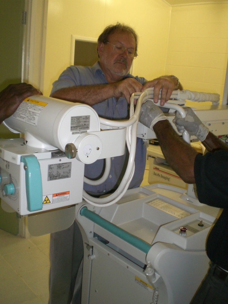 Mobile X-ray unit installation, Mingendi Rural Hospital, Western Highlands Province, PNG