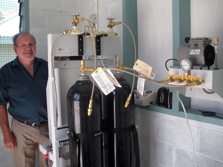 Small oxygen plant installation, Tarawa Hospital, Kiribati